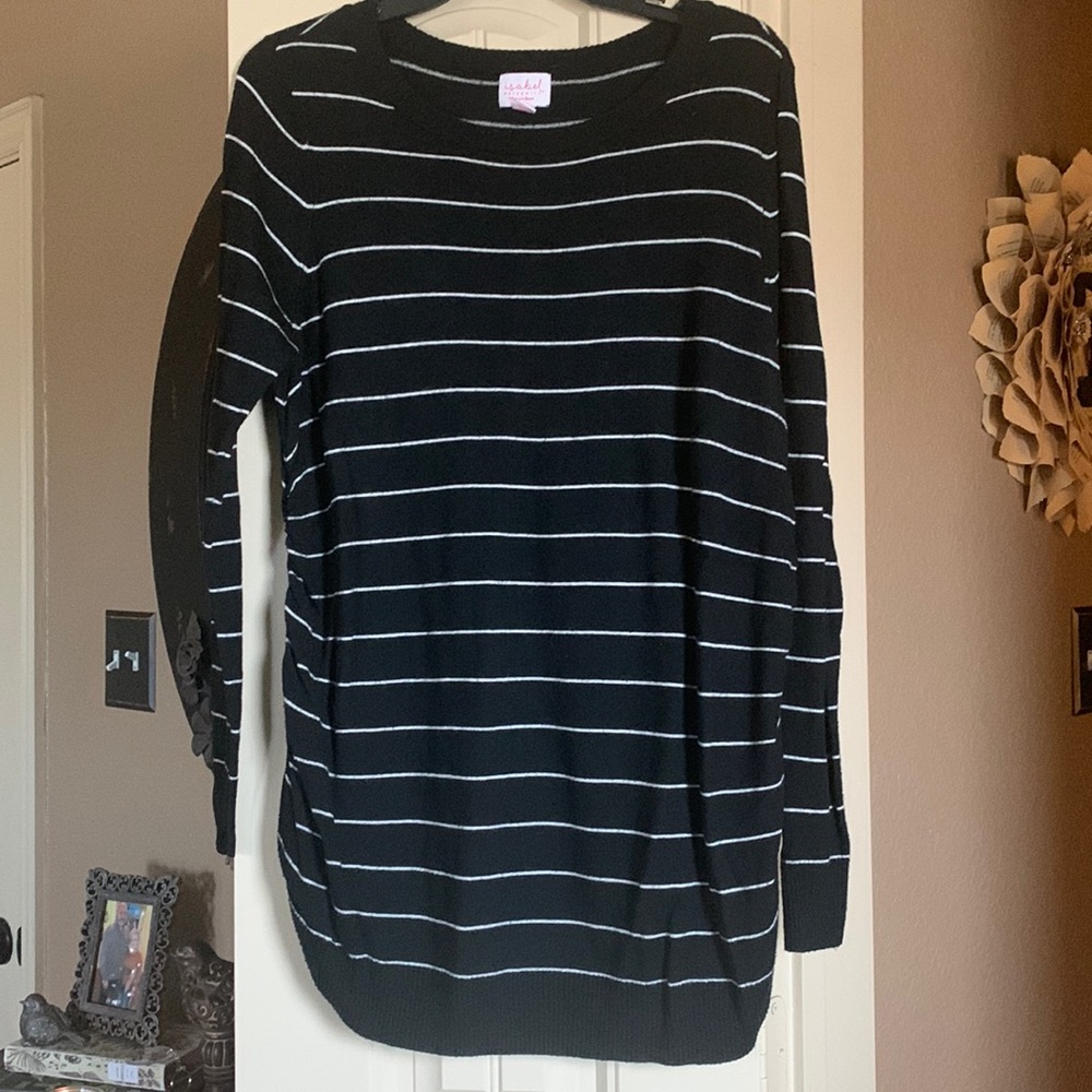 Maternity lightweight sweater